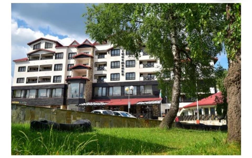 Apartment 428A All Inclusive in Hotel Snezhanka, Pamporovo Esterno foto