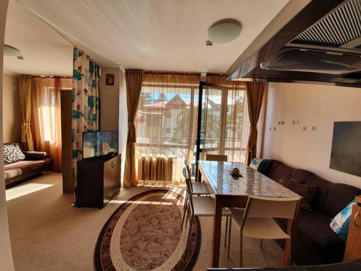 Apartment 428A All Inclusive in Hotel Snezhanka, Pamporovo Esterno foto